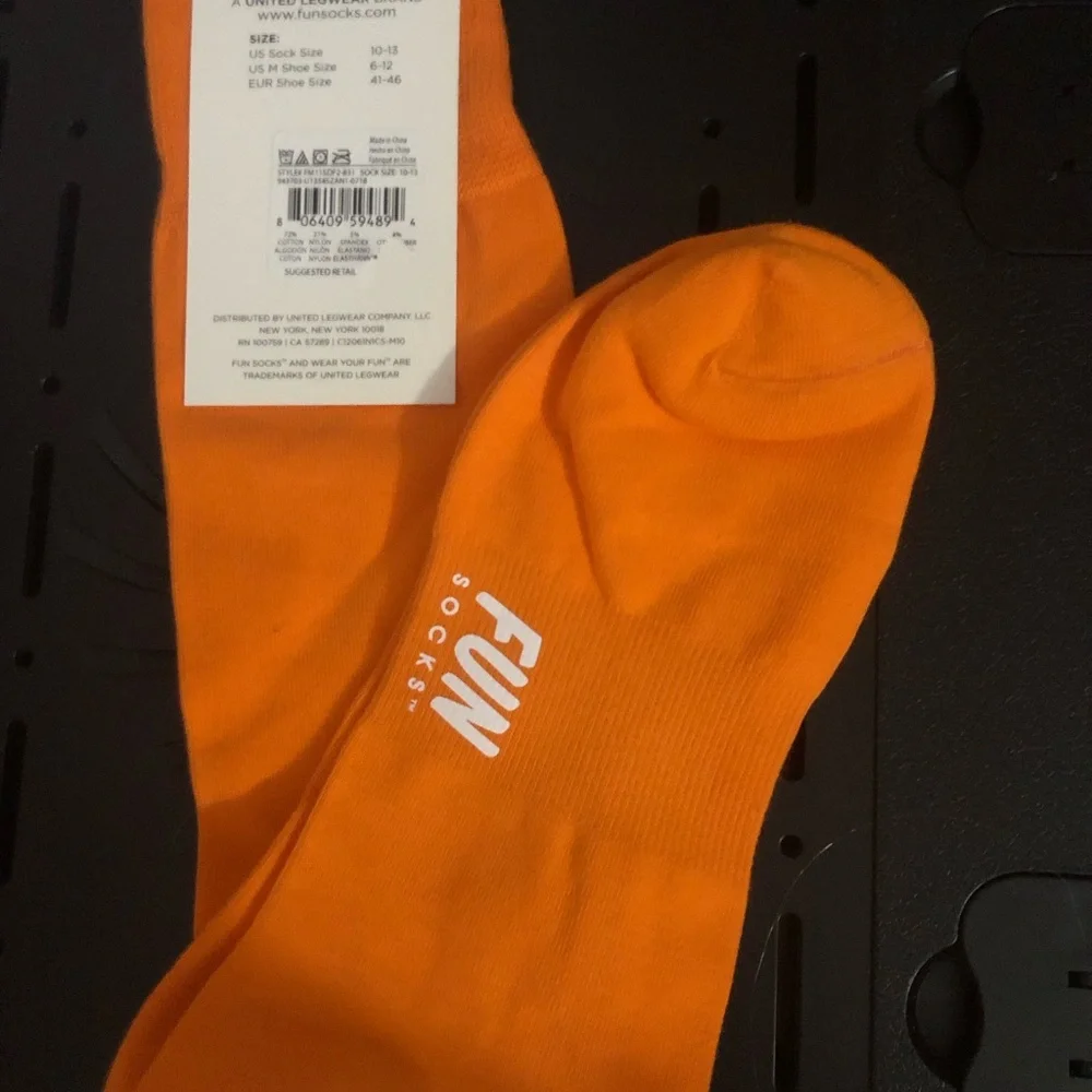 Fun Socks Men’s Orange Combed Cotton Crew Socks